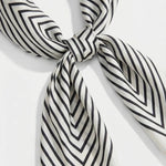 Black White Optical Illusion Zigzag Stripe Lightweight Square Scarf