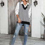 Zeagoo Sweater Vest Women Sleeveless V Neck Oversized Pullover