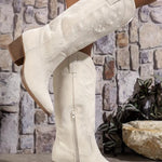 Women's low-heeled cigarette boots