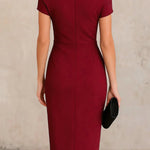 Elegant Short-sleeved Slim-fit Pleated Midi Dress