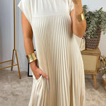 ELARA SLIMFLOW DRESS