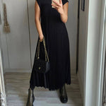 ELARA SLIMFLOW DRESS