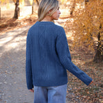 Zeagoo Women's Crew Neck Cable Knit Pullover Sweater