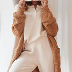 Zeagoo Women's 2023 Fall Winter Popcorn Cardigan Open Front Batwing Sleeve Oversized Chunky Knit Sweater with Pockets