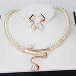 Pearl Necklace & Earrings Set