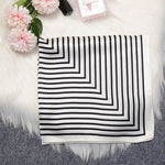 Black White Optical Illusion Zigzag Stripe Lightweight Square Scarf