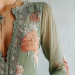 Sienna | Lace Trim Floral Blouse