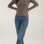 Long-sleeved knit top with Barbara-style slits