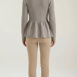 Diana cardigan with ruffles and buttons