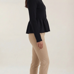 Diana cardigan with ruffles and buttons