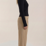 'Sara' knitted sweater with elegant collar